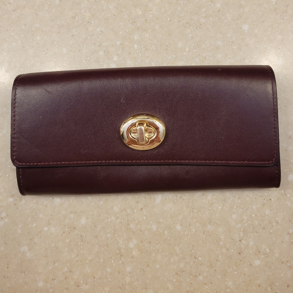Coach Turnlock Wallet